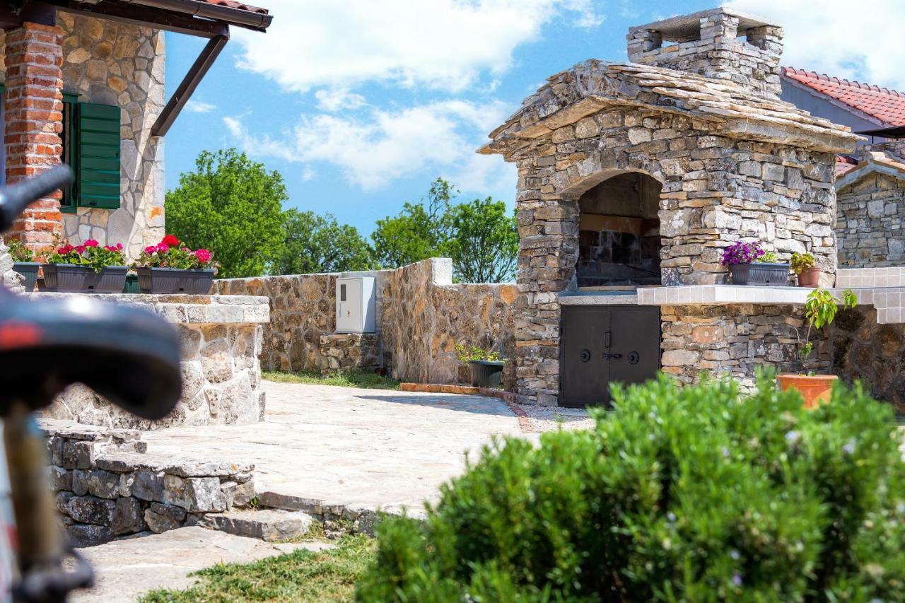 Holiday Home Vlatka Lozovac Kültér fotó