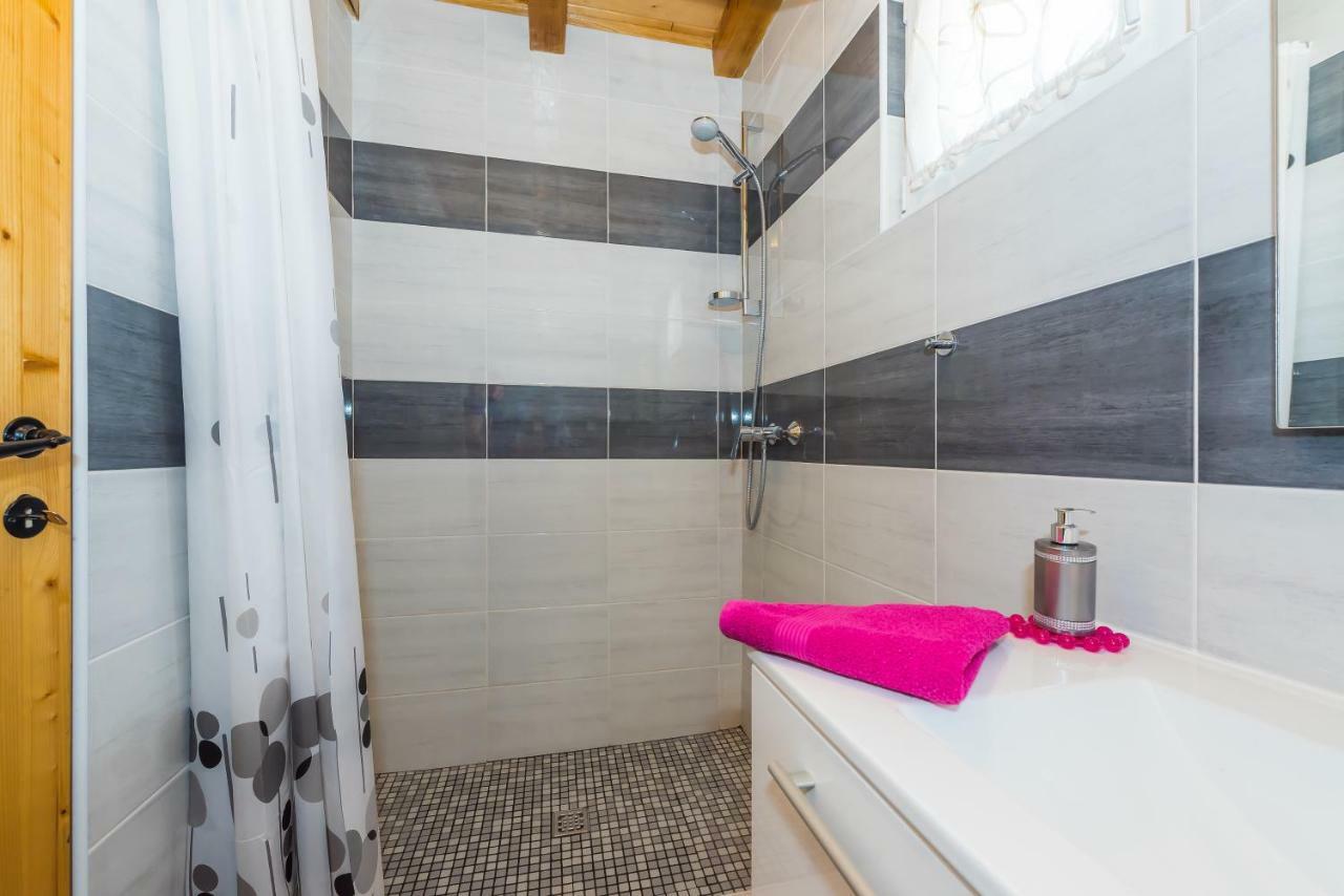 Holiday Home Vlatka Lozovac Kültér fotó